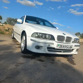 BMW E39 2003