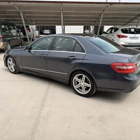 Mercedes-Benz E350 2010