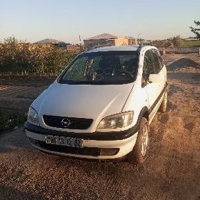 Opel Zafira 2002