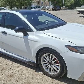 Toyota Camry 2023