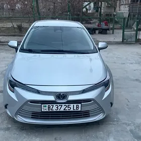 Toyota Corolla 2024
