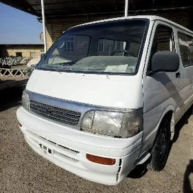 Toyota Hiace 1998