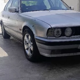 BMW 525 1993