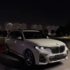 BMW X7 2020