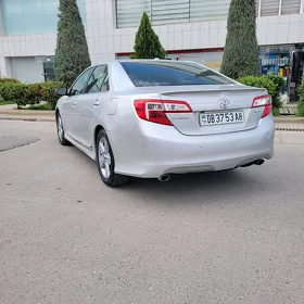 Toyota Camry 2013