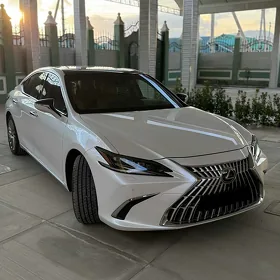 Lexus ES 350 2025