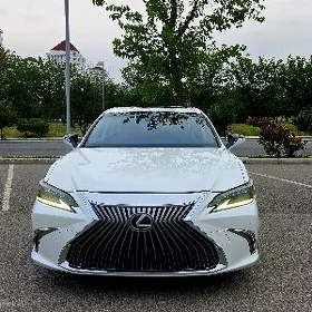 Lexus ES 350 2020