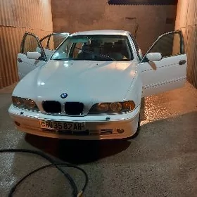 BMW 525 2001