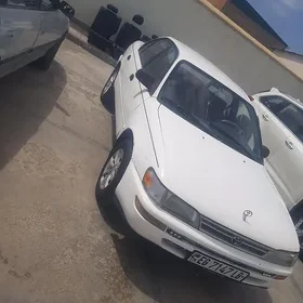 Toyota Corolla 1993