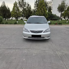 Toyota Camry 2005