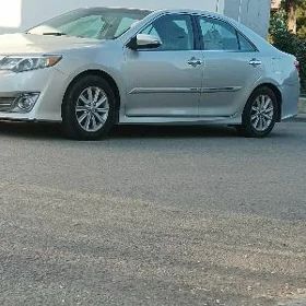Toyota Camry 2013