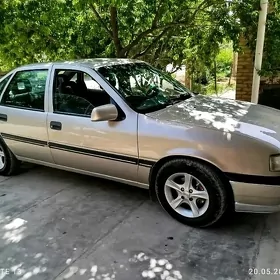 Opel Vectra 1992