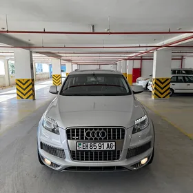 Audi Q7 2011
