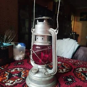 Керосиновая лампа