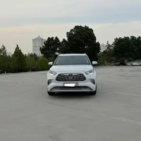 Toyota Highlander 2022