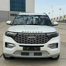 Ford Explorer 2021