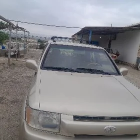 Nissan Pathfinder 2001