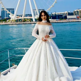 Fata salona işgar gyz gerek