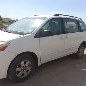 Toyota Sienna 2006