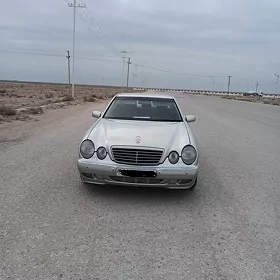 Mercedes-Benz E280 2001