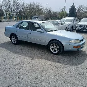 Toyota Camry 1993