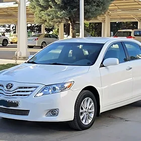 Toyota Camry 2010