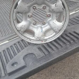 Pajera pikap runnerlara bolya