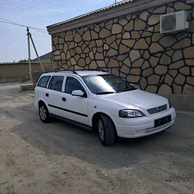 Opel Astra 2000