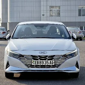 Hyundai Elantra 2021
