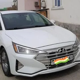 Hyundai Elantra 2020
