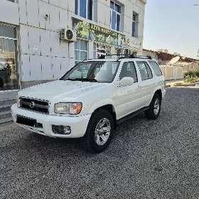 Nissan Pathfinder 2002