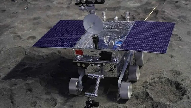 Китайский ровер Yutu-2 стал самым живучим аппаратом на Луне