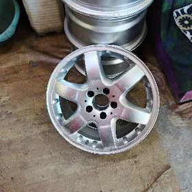 Диска текер