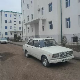 Lada 2107 2000