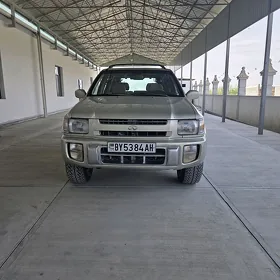 Nissan Pathfinder 1997