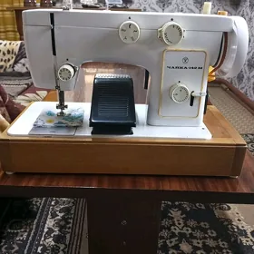 швейная машинка