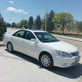 Toyota Camry 2005