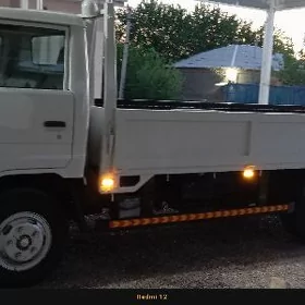 Mitsubishi Canter 2002
