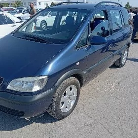 Opel Zafira 2001