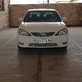 Toyota Camry 2005