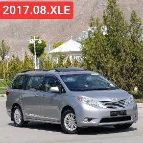 Toyota Sienna 2017