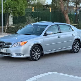 Toyota Avalon 2011