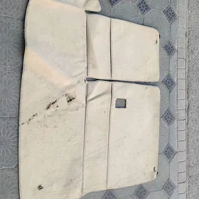 Kowrik Bagajnik Hailander