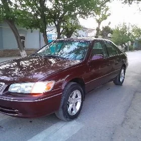 Toyota Camry 2001