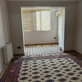 11 мкр, 3 этаж, 2 комнаты