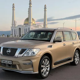 Nissan Patrol 2010