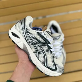 asics krasowka
