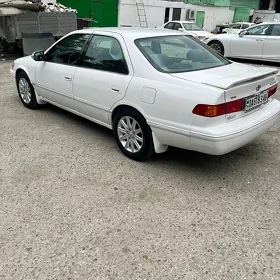 Toyota Camry 2001