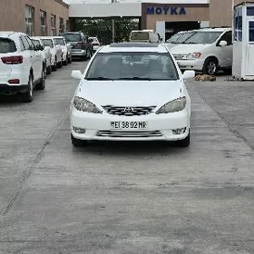 Toyota Camry 2004