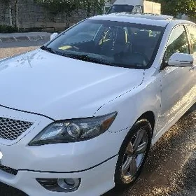 Toyota Camry 2010
